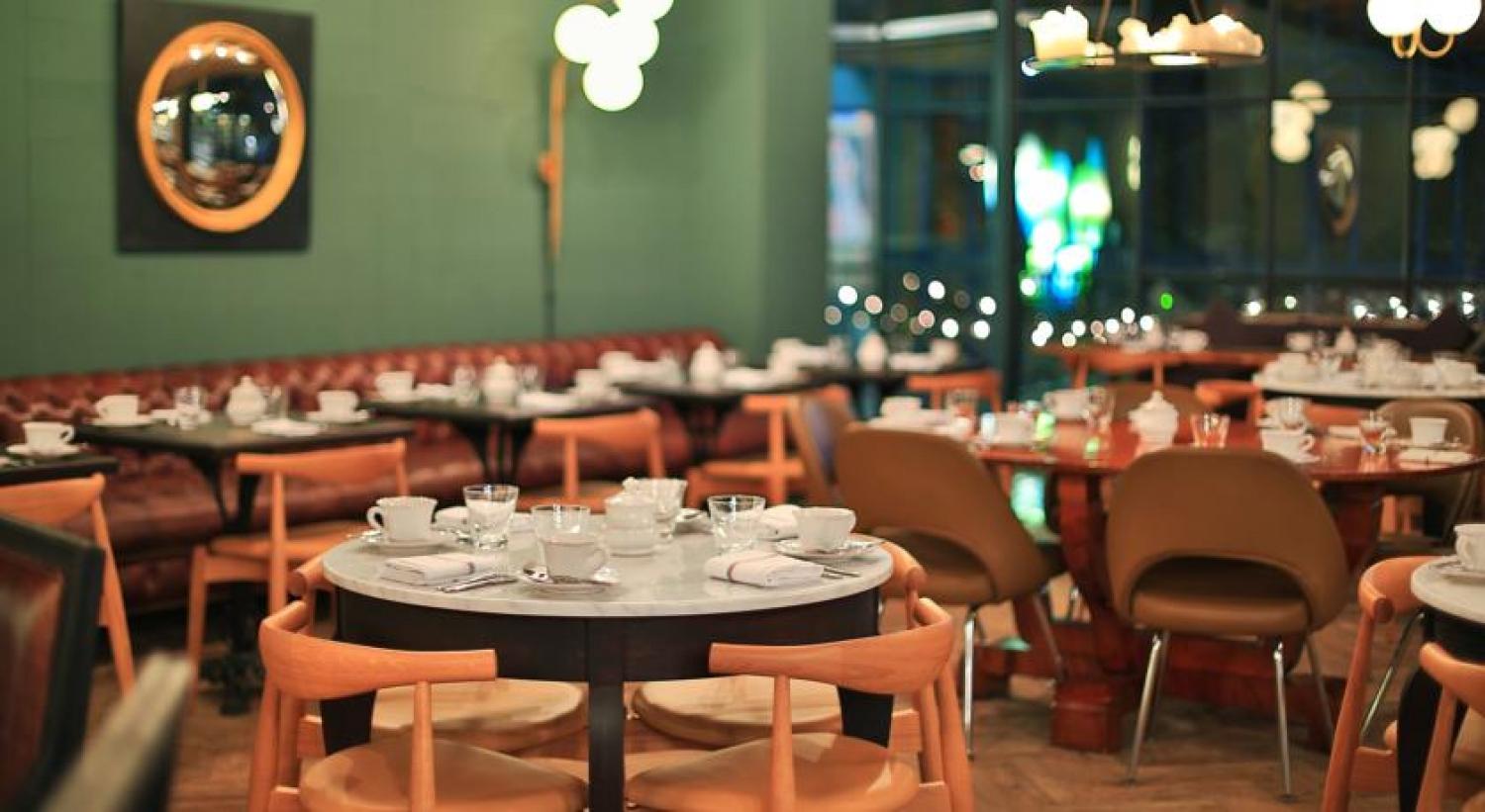 فندق رومز تبليسي المظهر الخارجي الصورة Interior of the restaurant